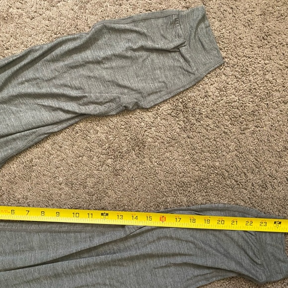 Vuori All Day Romper NWT Size Small - Picture 12 of 13